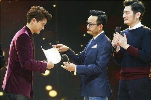 小五爆料娱乐剧场视频,揭秘明星幕后趣事  第3张